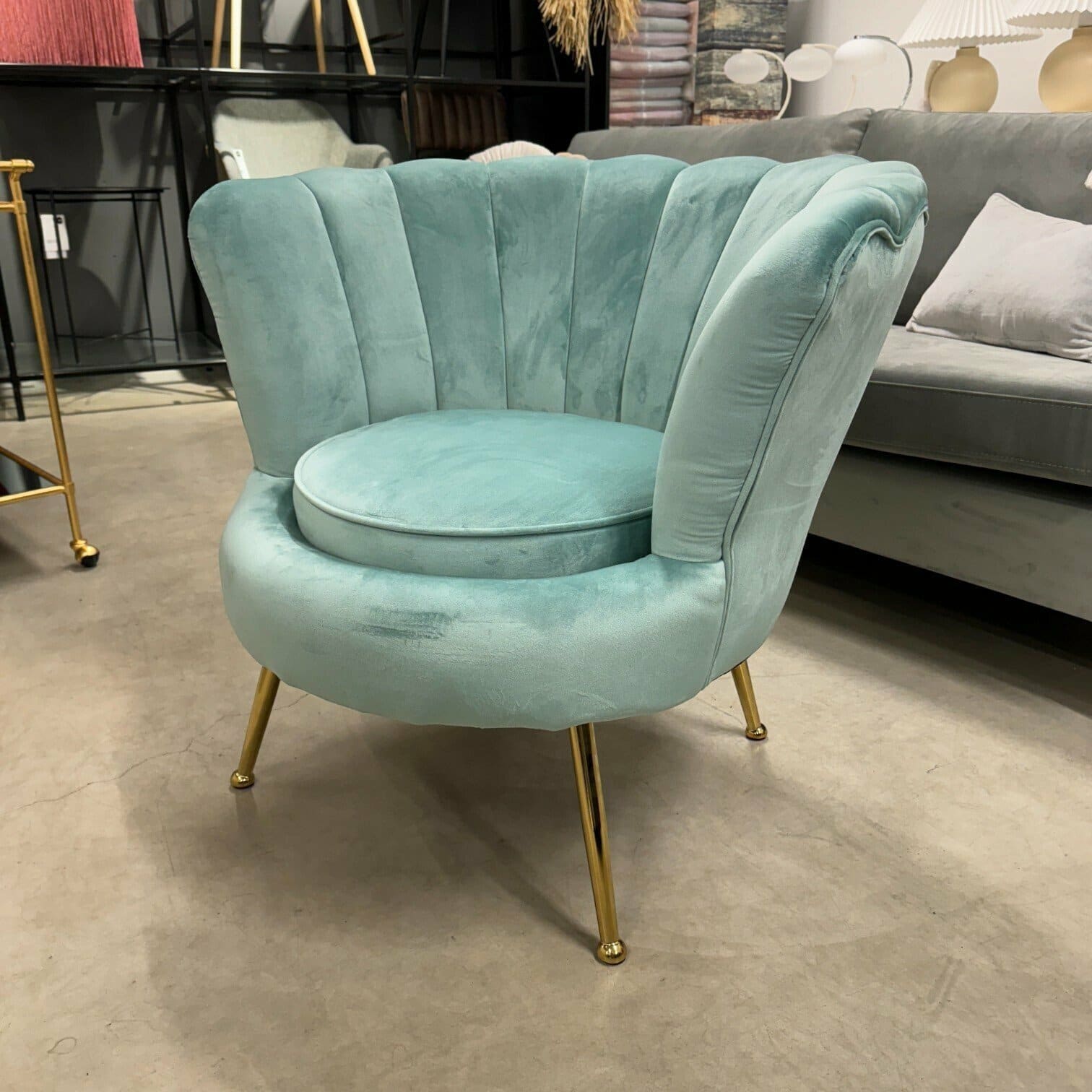 Atpūtas krēsls Oyster Atpūtas krēsls Oyster