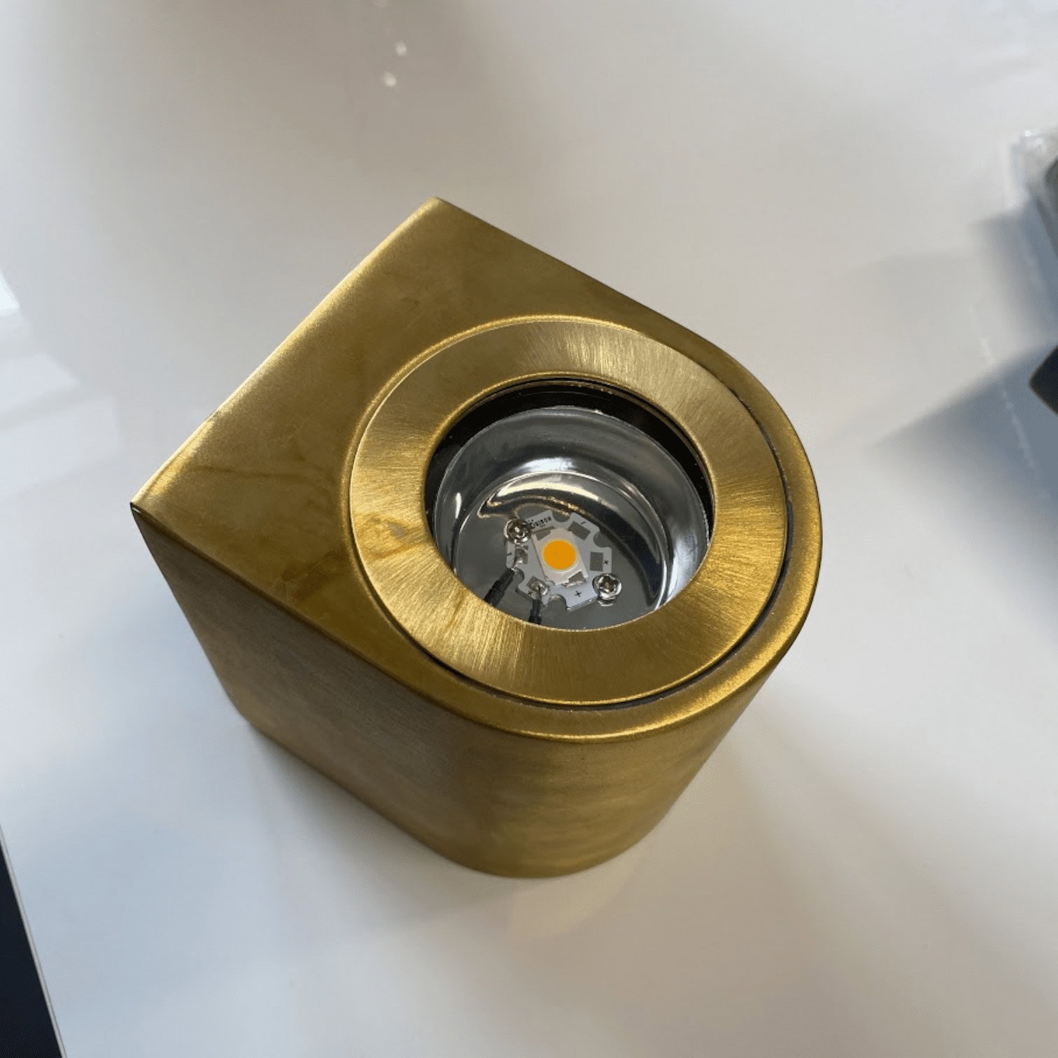 LED sienas lampa Canto LED sienas lampa Canto