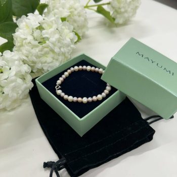 Pērļu rokassprādze no saldūdens pērlēm