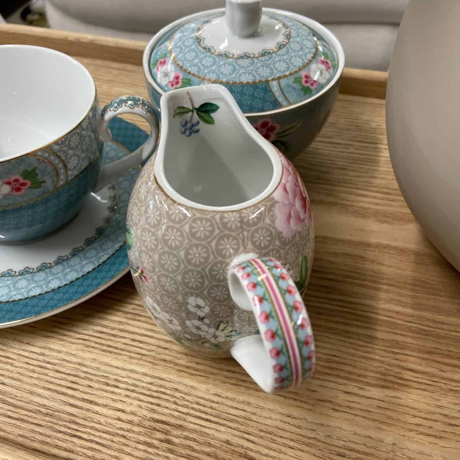 Piena kanniņa Blushing Birds Khaki 250ml Piena kanniņa Blushing Birds Khaki 250ml