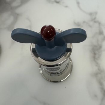 Piparu dzirnavas Happy