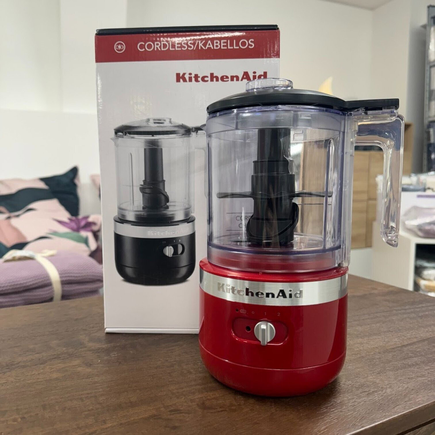 Smalcinātājs KitchenAid, 1.18 l, Empire Red Smalcinātājs KitchenAid, 1.18 l, Empire Red