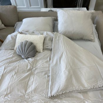 Dekoratīvs spilvens Shell, pelēks