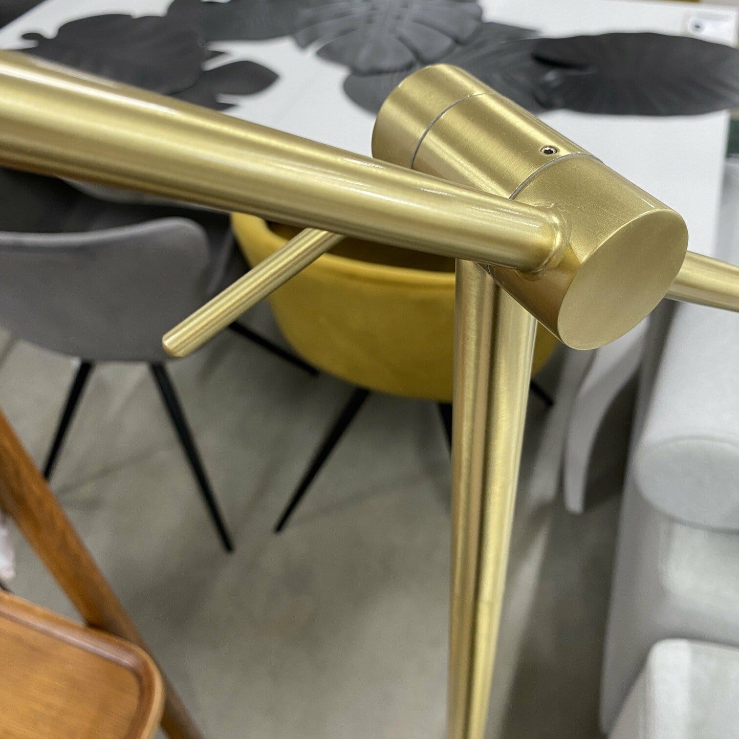 Stāvlampa Lisana Stāvlampa Lisana