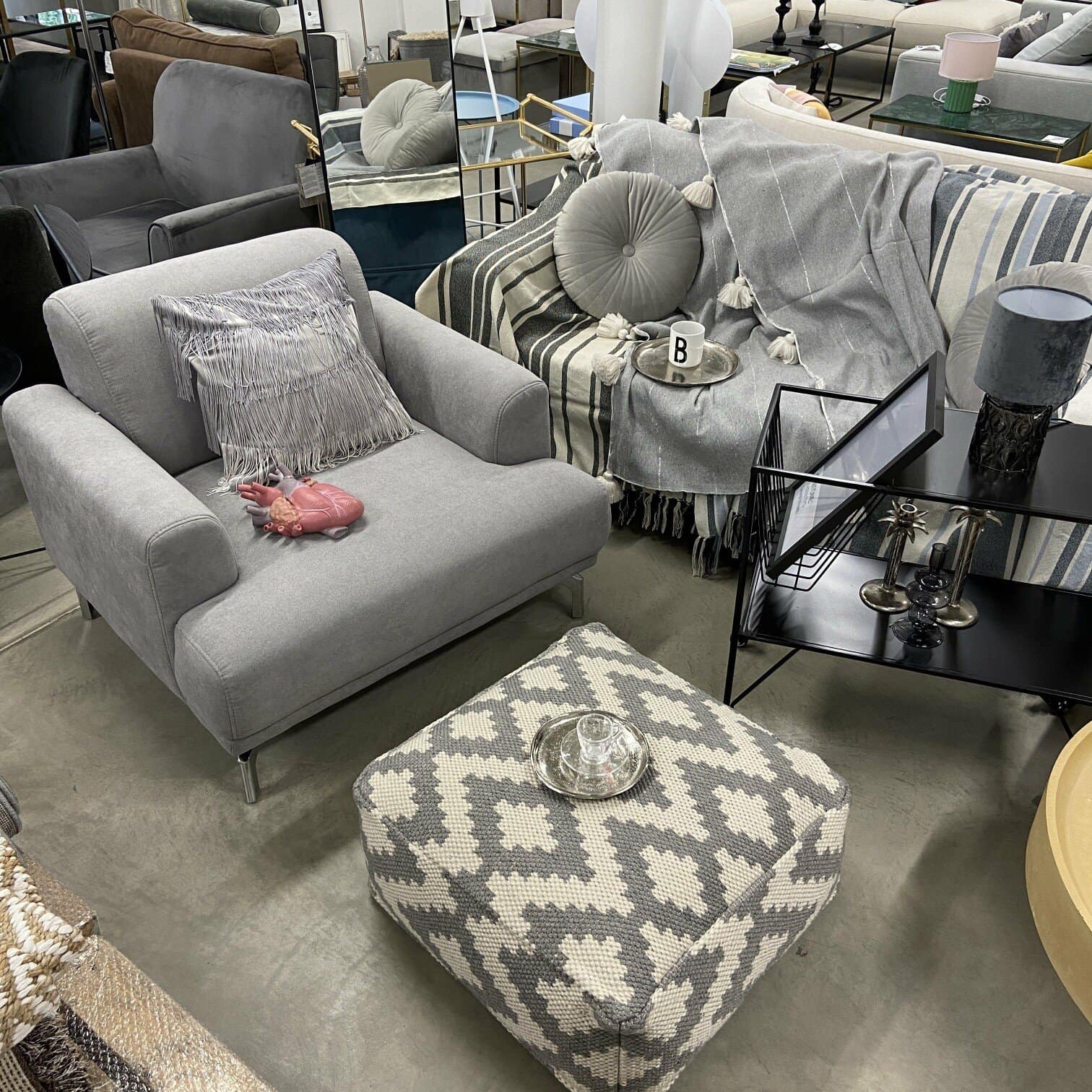 Atpūtas krēsls Puzo Atpūtas krēsls Puzo