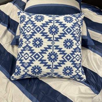 Spilvendrāna Astrid, 60x60cm