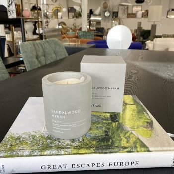 Aromātiska svece Fraga (sandalkoks un mirra)