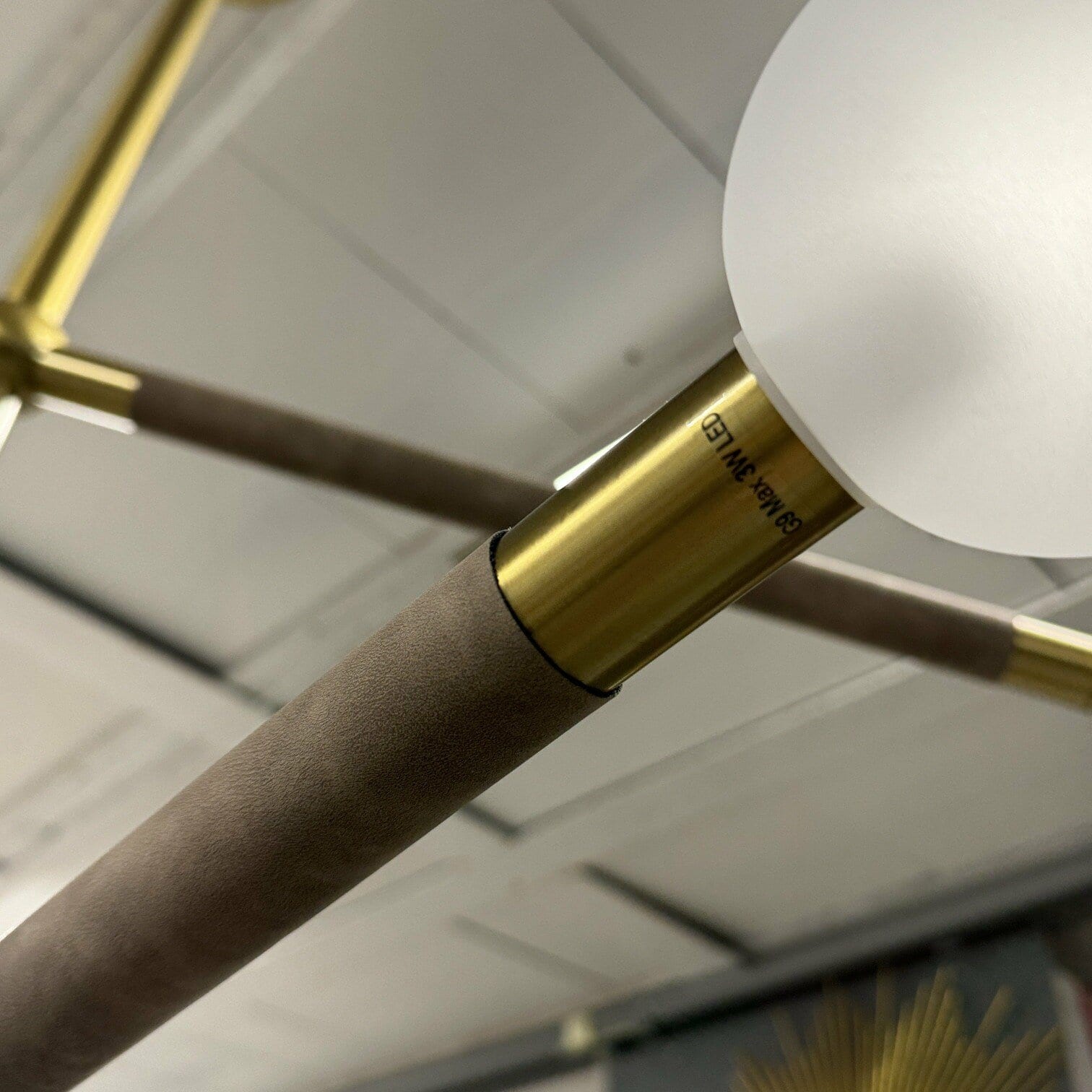 Griestu lampa Linja Griestu lampa Linja