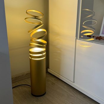 Galda lampa Decomposé