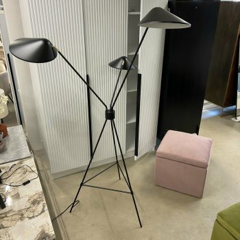 Stāvlampa Neron, melna