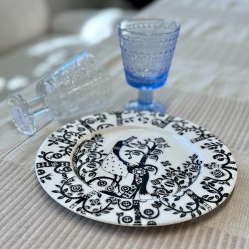 Šķīvis Taika, melns, 22cm