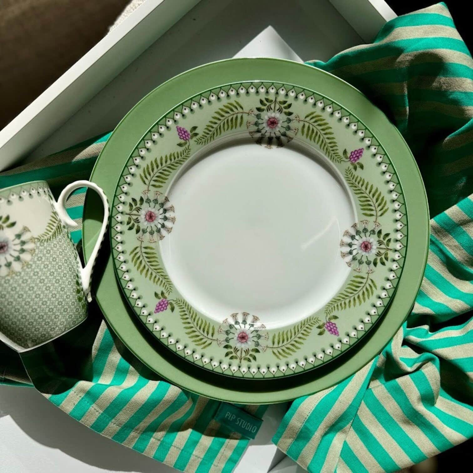 Šķīvis Lily&Lotus Light Green, 23cm Šķīvis Lily&Lotus Light Green, 23cm