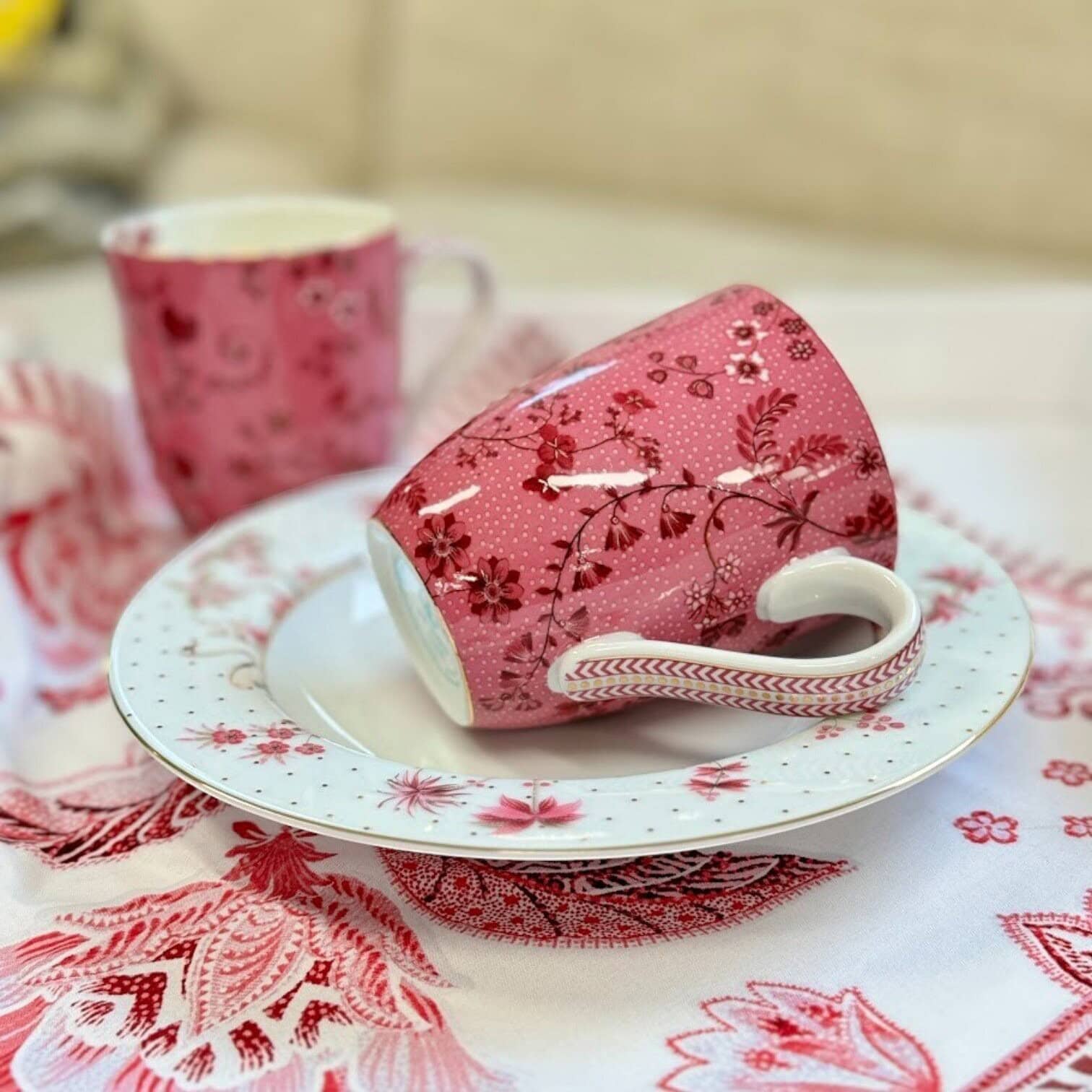 Šķīvis zupai Jolie Dots Gold Pink, 21,5cm Šķīvis zupai Jolie Dots Gold Pink, 21,5cm