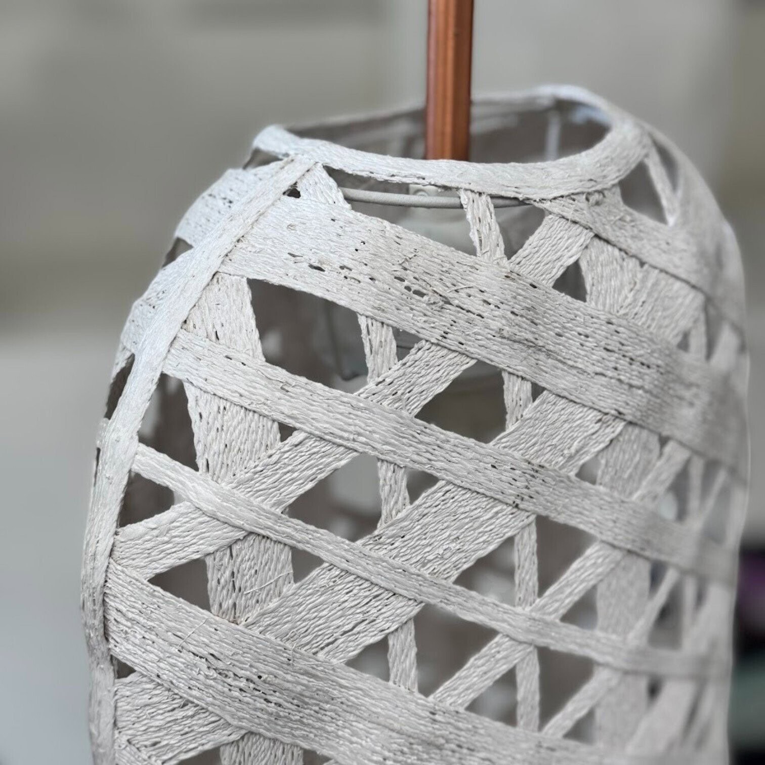 Griestu lampa Capsule, balta Griestu lampa Capsule, balta