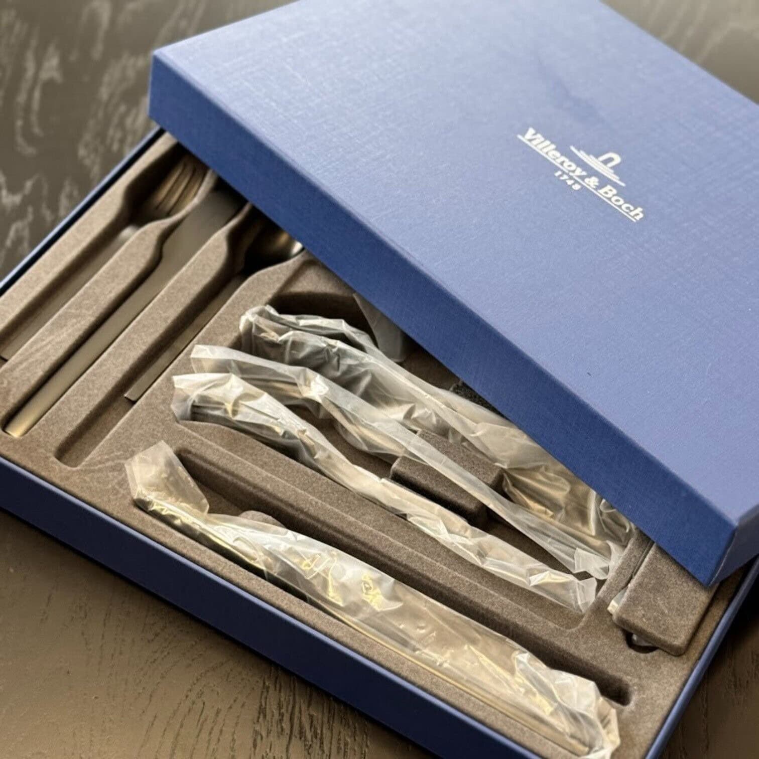 Galda piederumu komplekts Manufacture Rock, 20gab. Galda piederumu komplekts Manufacture Rock, 20gab.