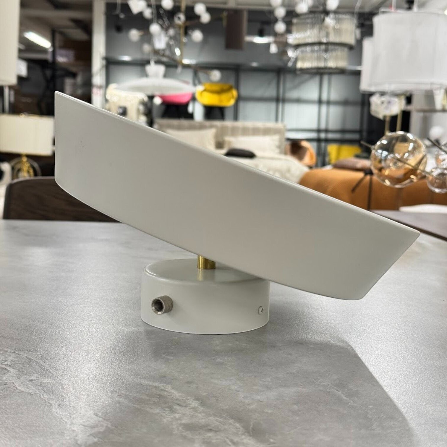 Griestu lampa Alba Griestu lampa Alba