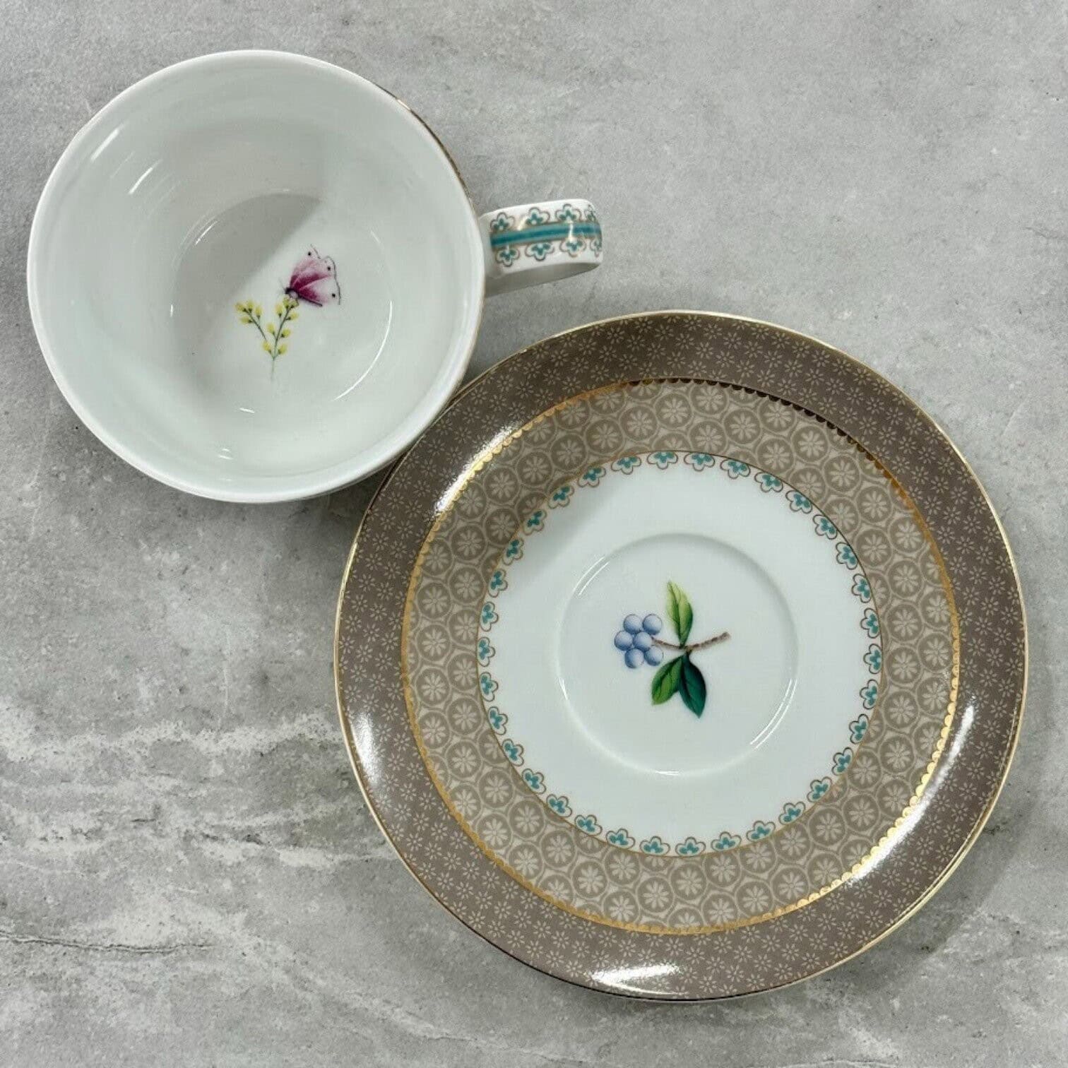 Tasīte Blushing Birds haki, 280ml Tasīte Blushing Birds haki, 280ml