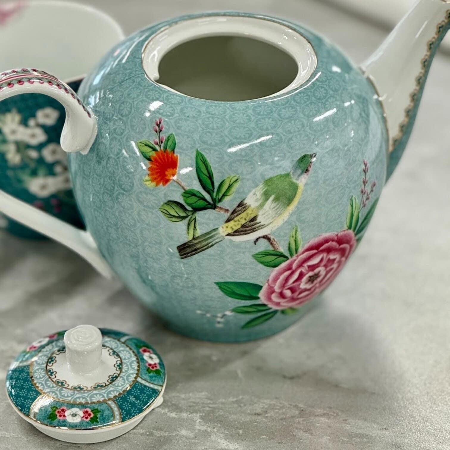 Tējkanna Large Blushing Birds Blue, 1.6L Tējkanna Large Blushing Birds Blue, 1.6L