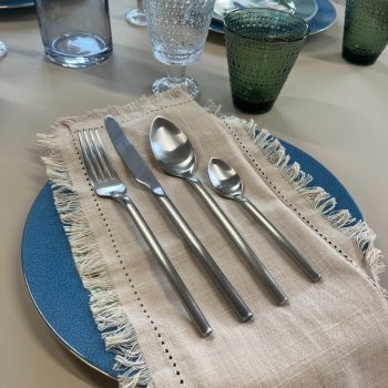 Galda piederumu komplekts Onda, 4 personām