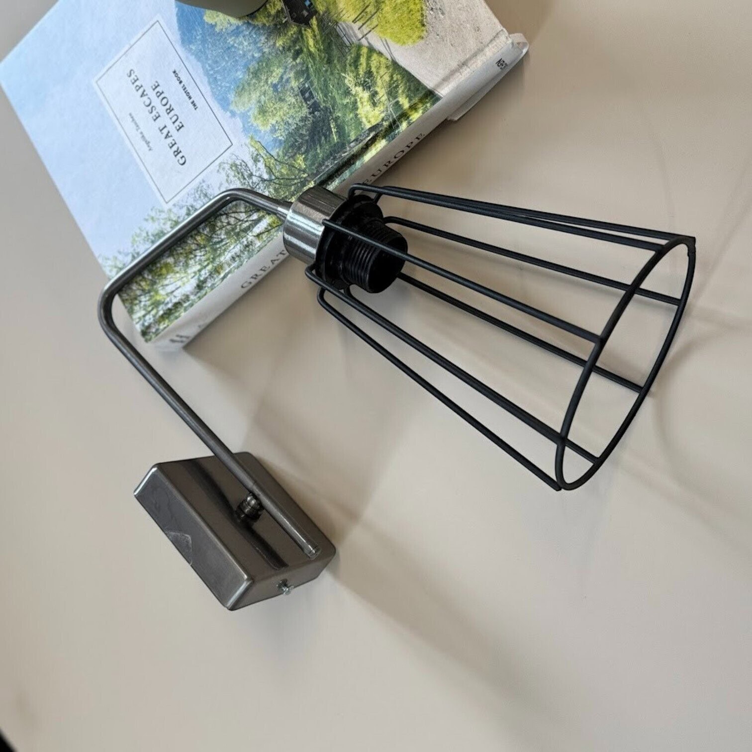 Sienas lampa Ve 6005 Sienas lampa Ve 6005