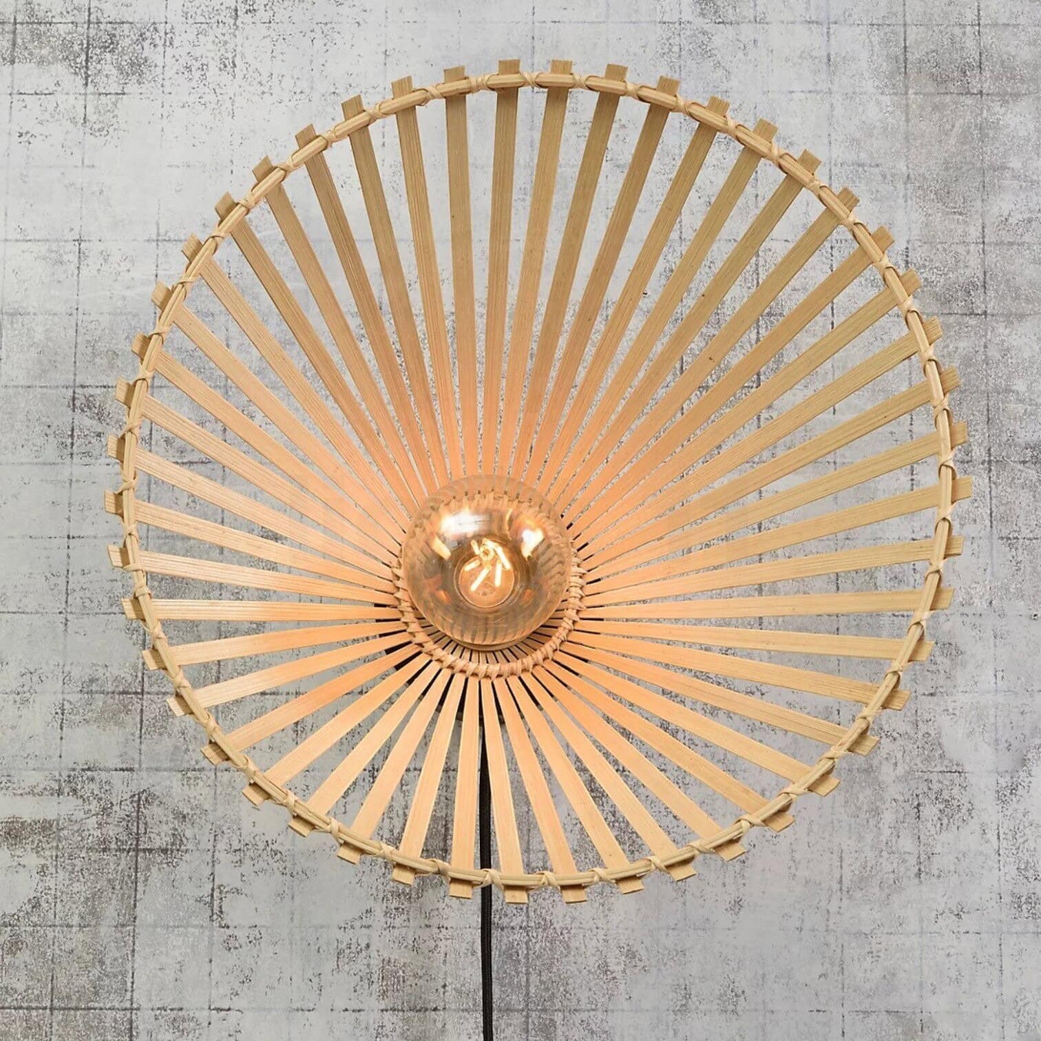 Siena lampa Bromo, ar kontaktdakšu Siena lampa Bromo, ar kontaktdakšu