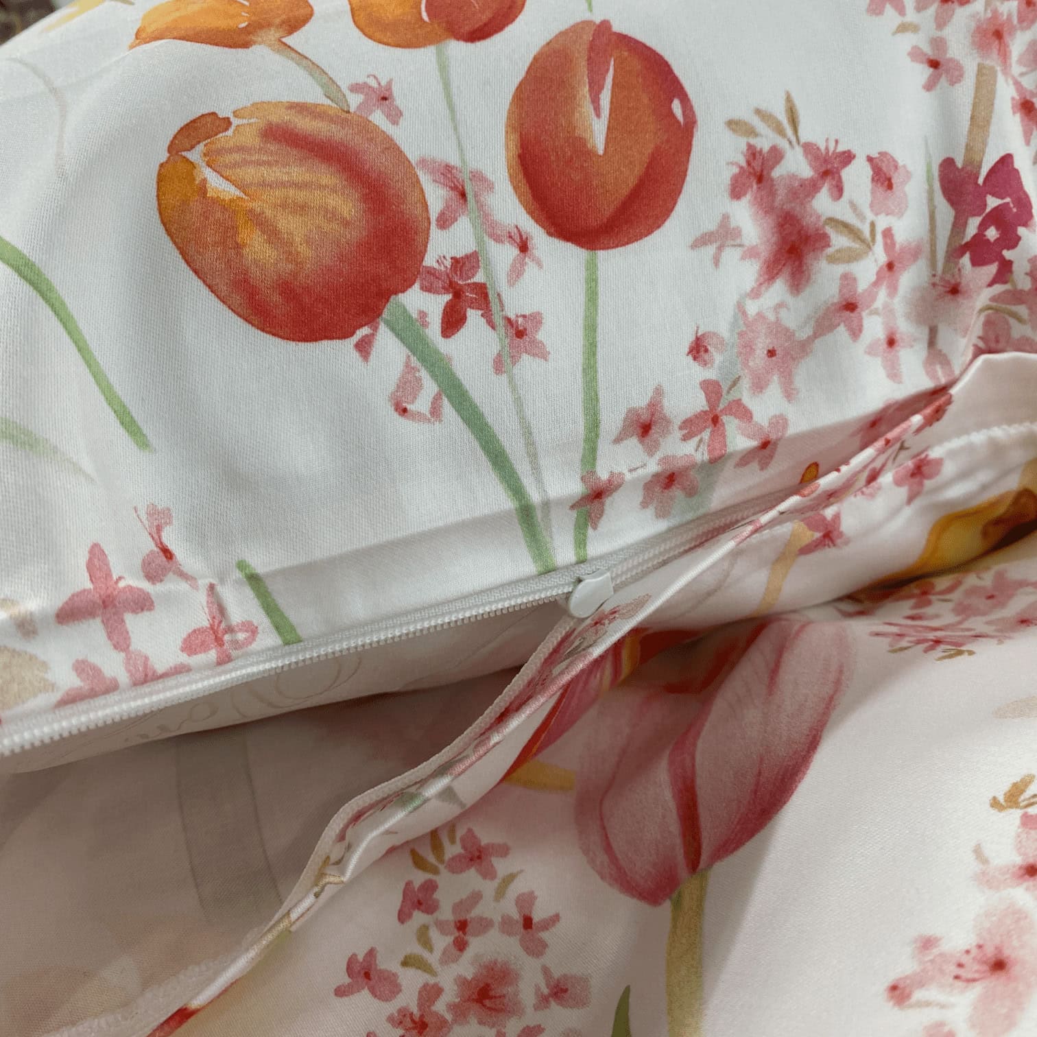 Gultas veļas komplekts Fleuri, 135x200cm, 80x80cm Gultas veļas komplekts Fleuri, 135x200cm, 80x80cm