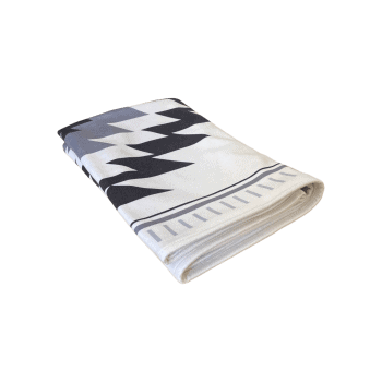 Pludmales dvielis Ikat