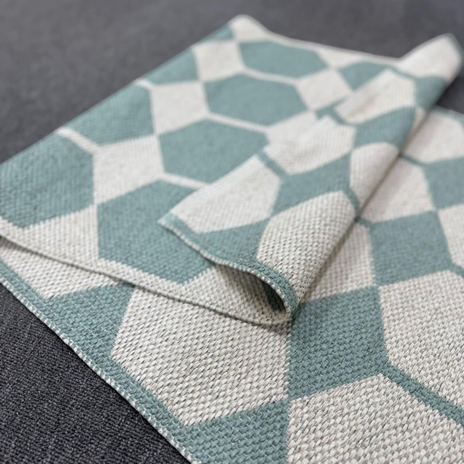 Iekštelpu un āra vinila paklājs Anna Iekštelpu un āra vinila paklājs Anna