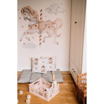 Sienas uzlīme Carusel, S