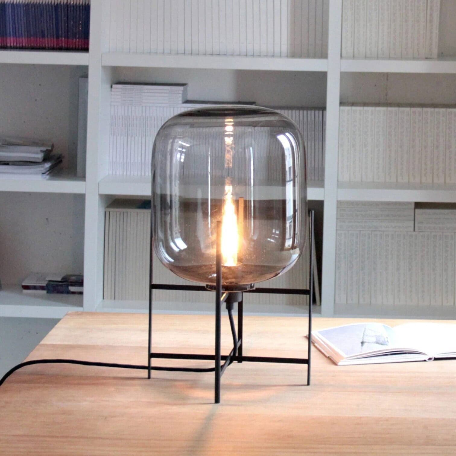 Galda lampa Oda, LED Galda lampa Oda, LED