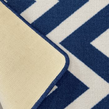 Vannas istabas paklājs Chevron