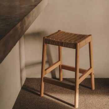 Pusbāra krēsls Yalia