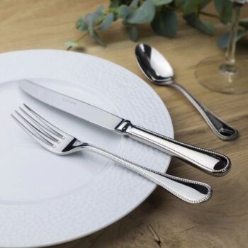 Galda piederumu komplekts La Perle, 12 personām