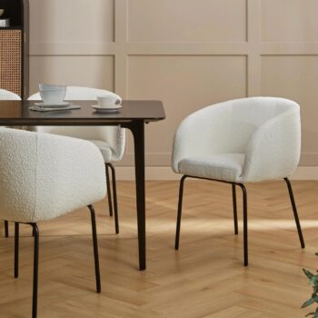 Ēdamgalda Alani Boucle, 2gab.