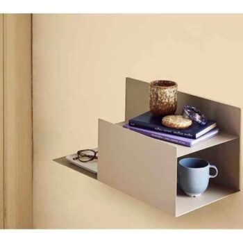 Metāla sienas plaukts Svante